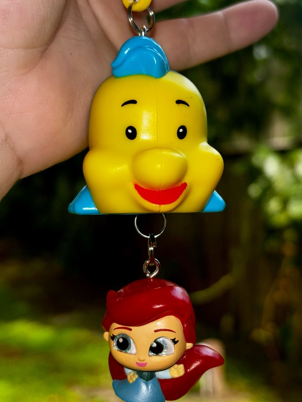 Disney Flownder and Ariel keychain